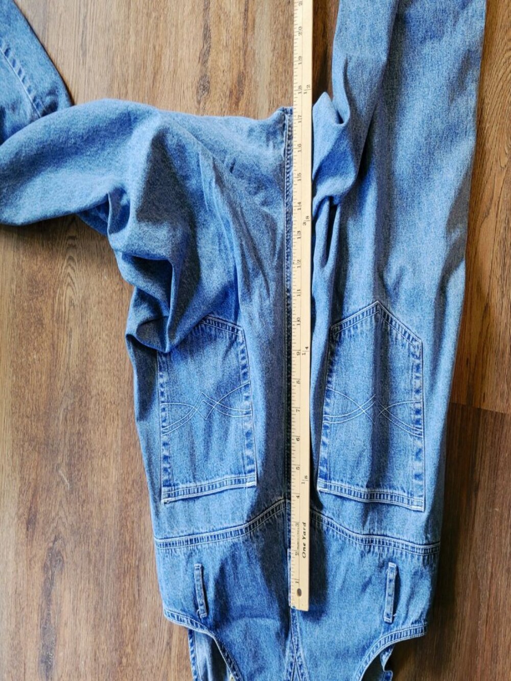 St. John's Bay Bib Overalls Womens Size 18 Blue Denim Retro Vintage Y2K Workwear - Picture 16 of 16